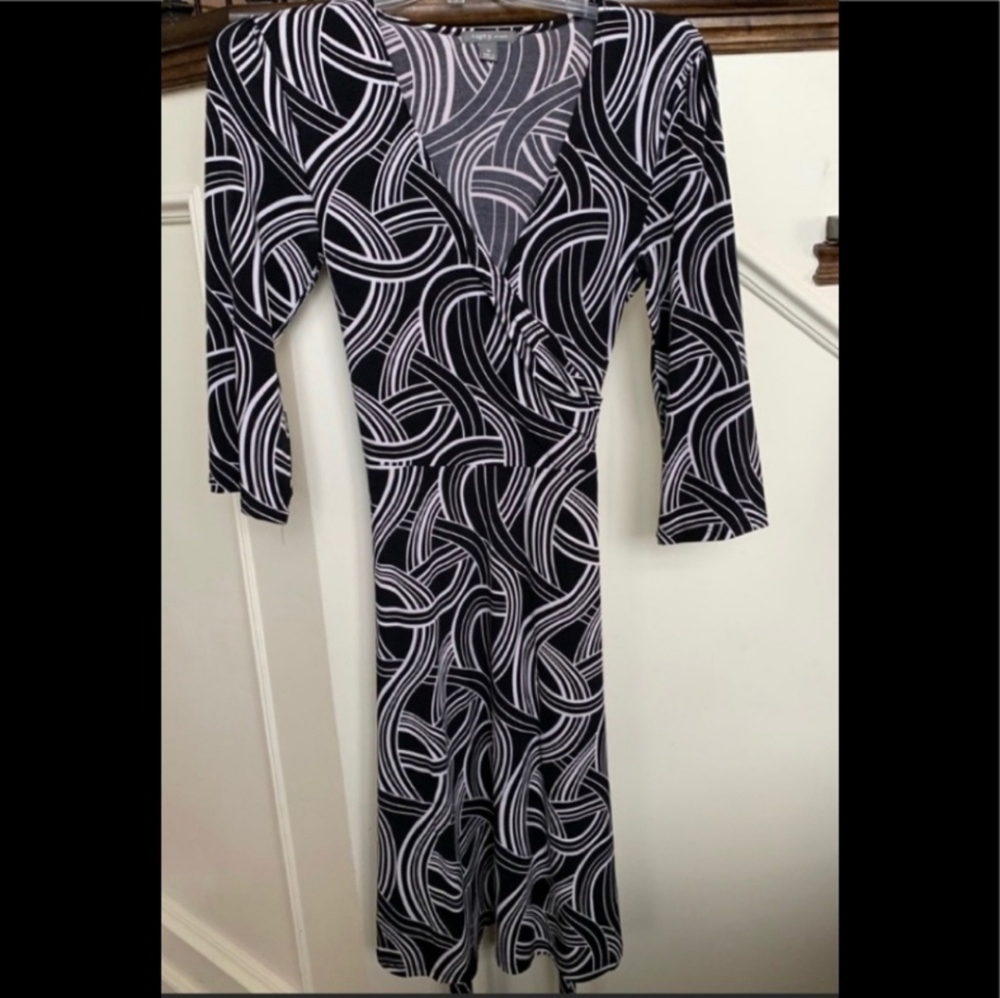 Apt. 9 Wrap Style Black and White Dress